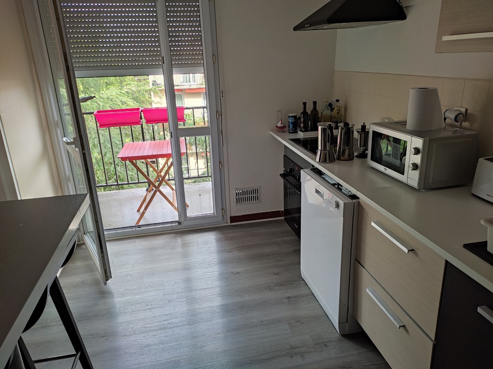 Cuisine de la colocation de la Résidence Mozart, Vélizy